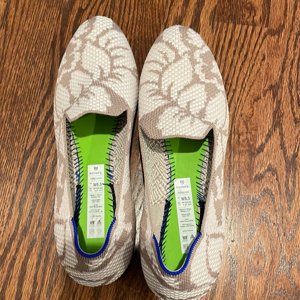 Rothy’s Women’s Loafers in Petal Grey